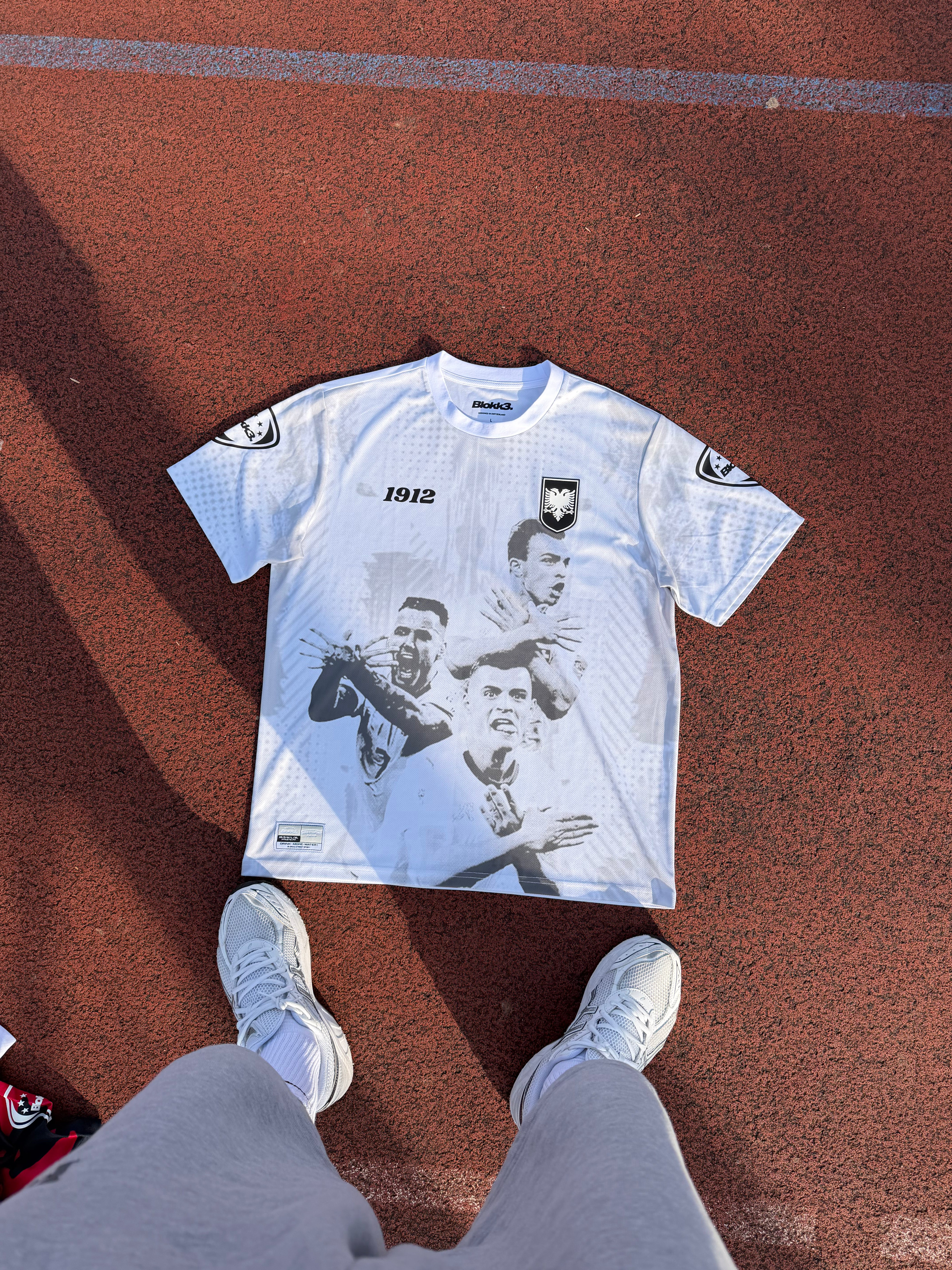 "ALBANIA ICONIC HANDS" TRIKOT WHITE